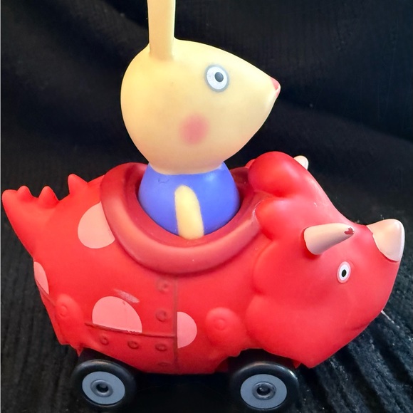 Peppa Pig Colorful Vehicle Set - Yellow, Red, Purple - Picture 4 of 16